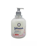 Johnson & Johnson 3 in 1 Antibacterial Almond Blossom Wash